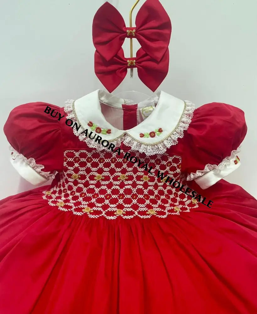 PRE-ORDER & GET NEXT WEEK‼️NEW🤩PACK OF 5 SIZES CAROL🎄🤶RED & GOLD HAND-SMOCKED🧵🪡👑DRESS,PANTIES & HAIR ACCESSORIES🎀