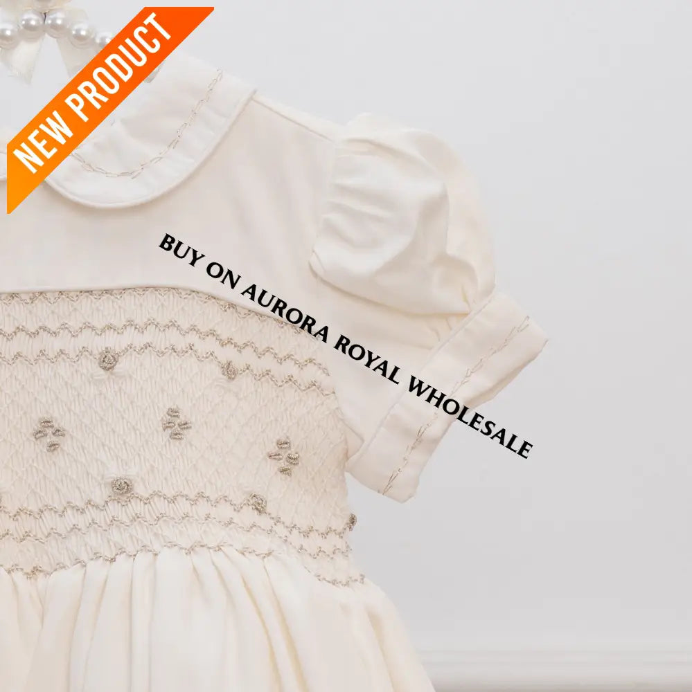 PRE ORDER‼️NEW🎄PACK OF 5 SIZES DAISY CREAM SILK/SATIN GLITTERING FRONT & BACK🧵🪡👑HAND SMOCKED DRESS PANTIES & HAIR