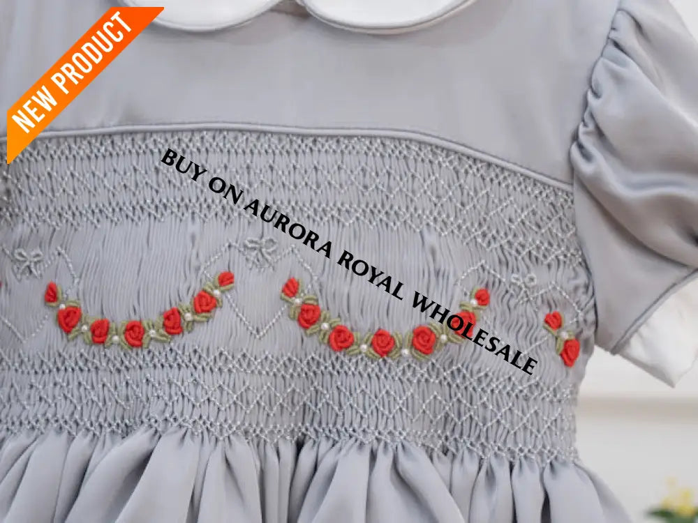 PRE ORDER‼️NEW🎄PACK OF 5 SIZES HAZEL SILVER SILK/SATIN🩶FRONT & BACK🧵🪡👑HAND SMOCKED DRESS PANTIES & HAIR ACCESSORIES🎀