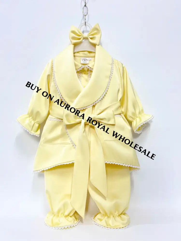 New Season🤩Pack Of 5 Sizes Sofia Lemon🍋 Silk/Satin 🪽Dressing Gown Pyjamas & Bows🎀🎀