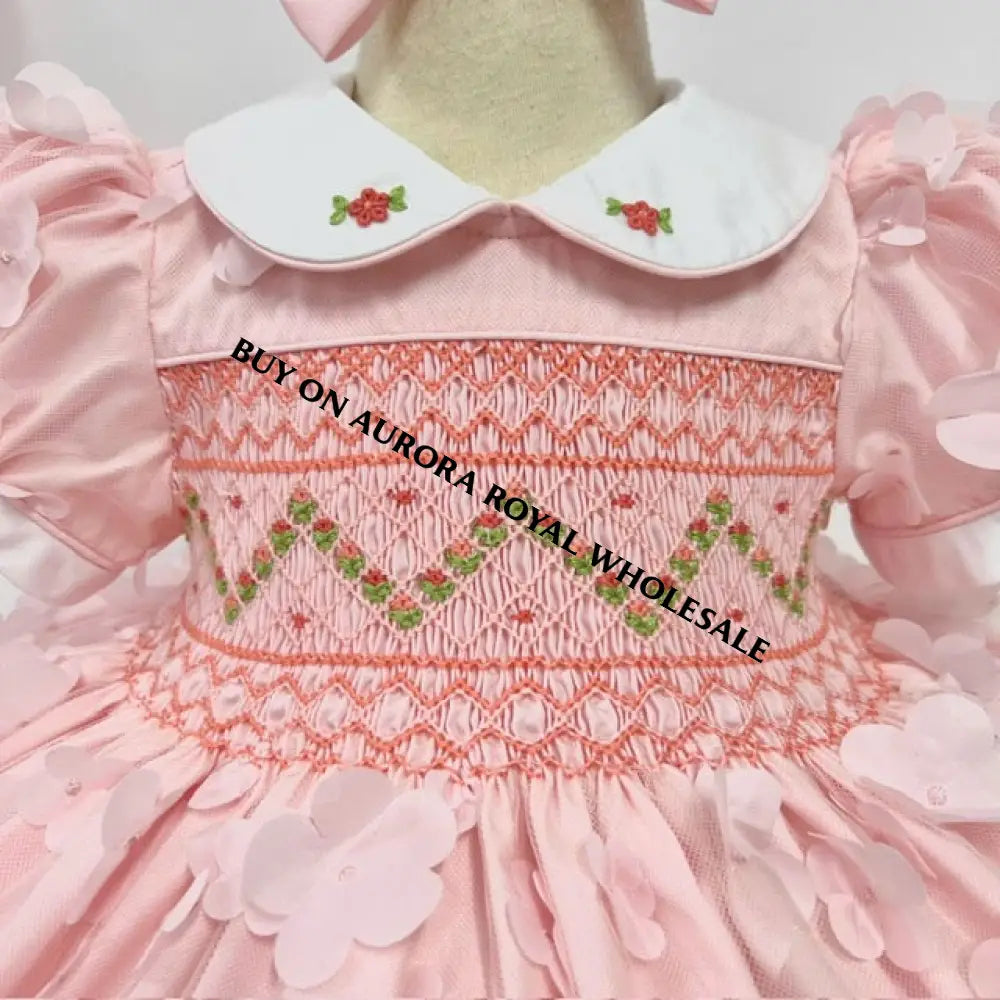 Pre-Order Now & Get It Next Week🧚‍♂️👸Pack Of 5 Sizes Amelia Peach 🪷Hand-Smocked