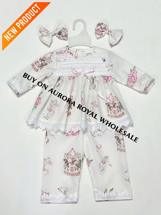 NEW‼️PACK OF 5 SIZES CAROUSEL PINK CUSTOM PRINTED PYJAMA & BOWS SET🎀🎀 BABY/TODDLER OUTFIT