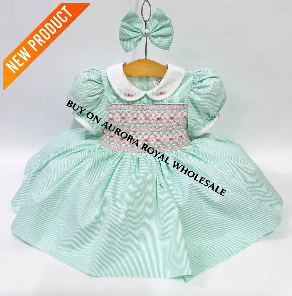 PRE ORDER&GET NEXT WEEK‼️NEW PACK OF 5 SIZES 🤩EMMA MINT👗FRONT & BACK HAND SMOCKED🧵🪡DRESS,PANTIES & HAIR ACCESSORIES🎀