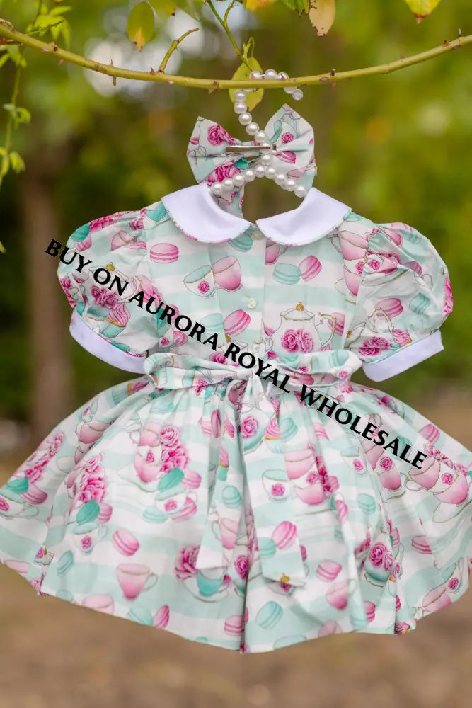 NEW! PACK OF 5 SIZES PARTY🥳🎉HAND-SMOCKED🧵🪡PEARLS DETAILS DRESS & ACCESSORIES🎀 - DRESS