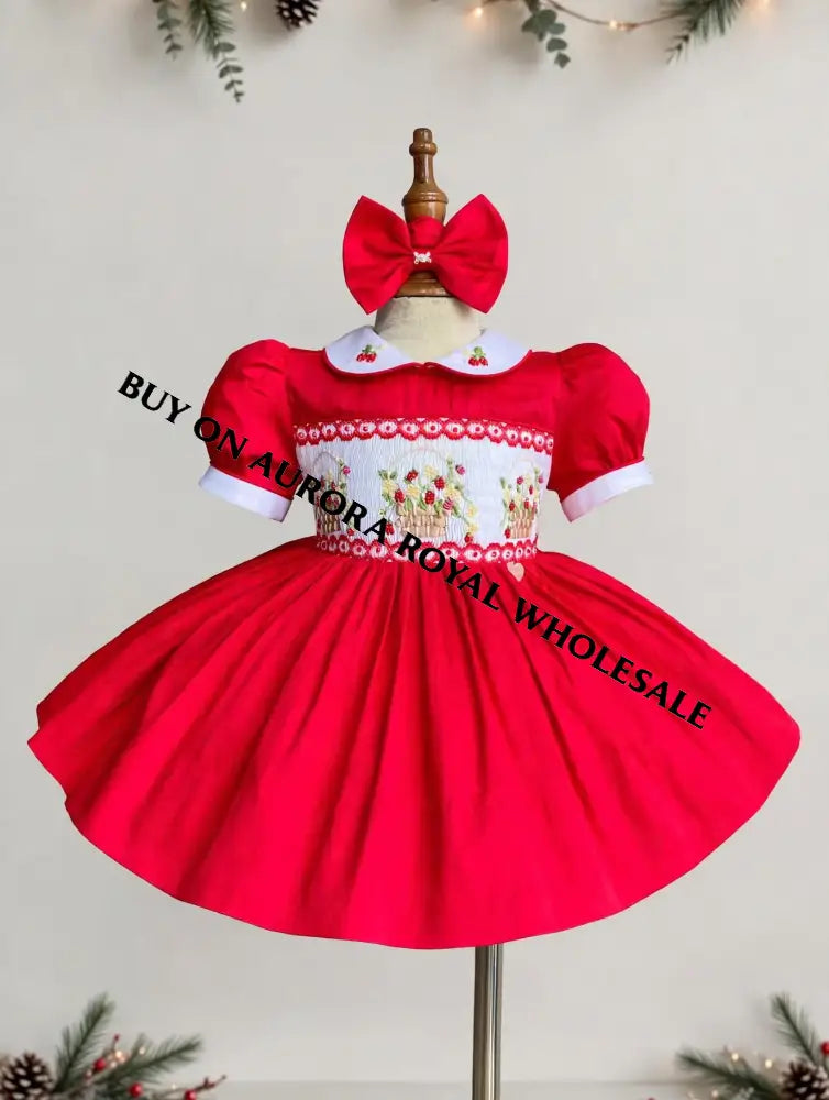 PRE-ORDER & GET NEXT WEEK‼️NEW🎄PACK OF 5 SIZES 🧑‍🎄ELIZABETH STRAWBERRY🍓BASKET HAND-SMOCKED🧵🪡👑DRESS & ACCESSORIES🎀