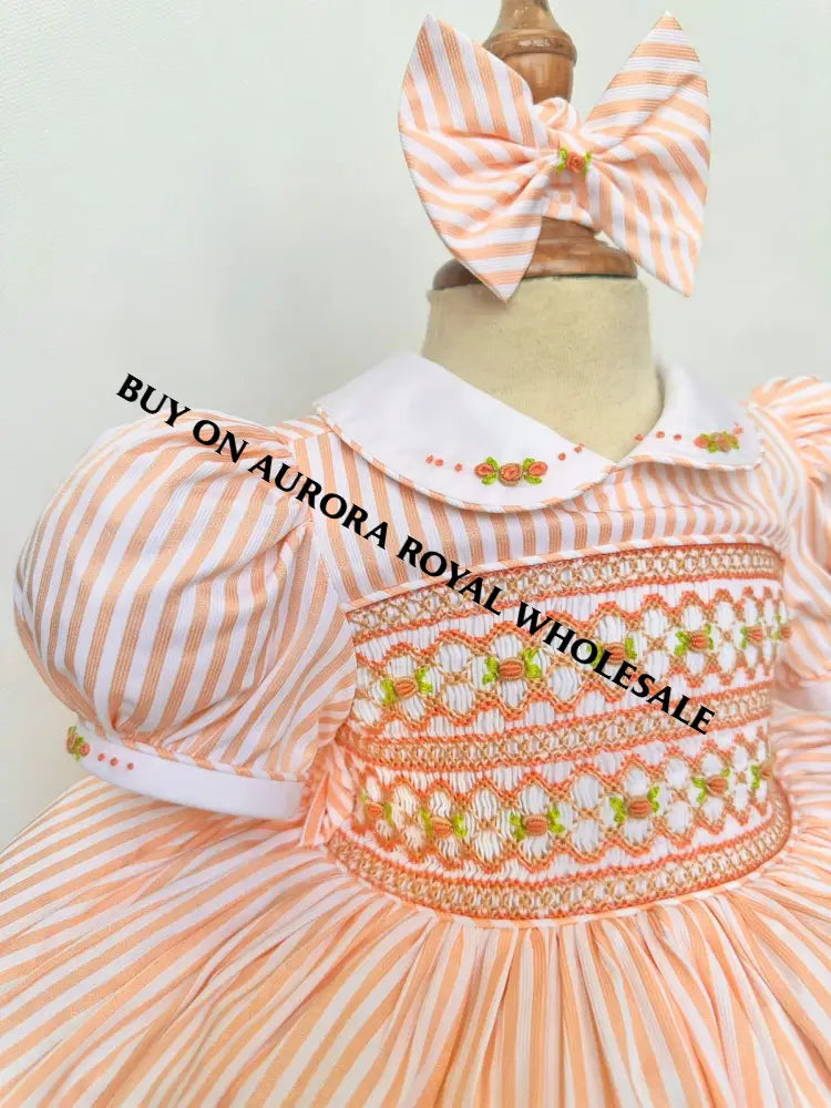 PRE-ORDER & GET NEXT WEEK‼️NEW🤩PACK OF 5 SIZES EMMA PEACHY/ORANGE🍊STRIPES HAND-SMOCKED🧵🪡DRESS,PANTIES(3M-24M) & HAIR
