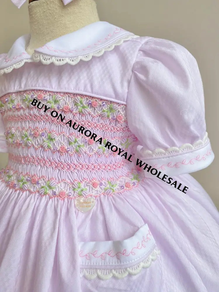 PRE-ORDER & GET NEXT WEEK‼️NEW🍁PACK OF 5 SIZES ISABELLA BABY PINK 🌸 HAND-SMOCKED🧵🪡DRESS PANTIES & HAIR ACCESSORIES🎀