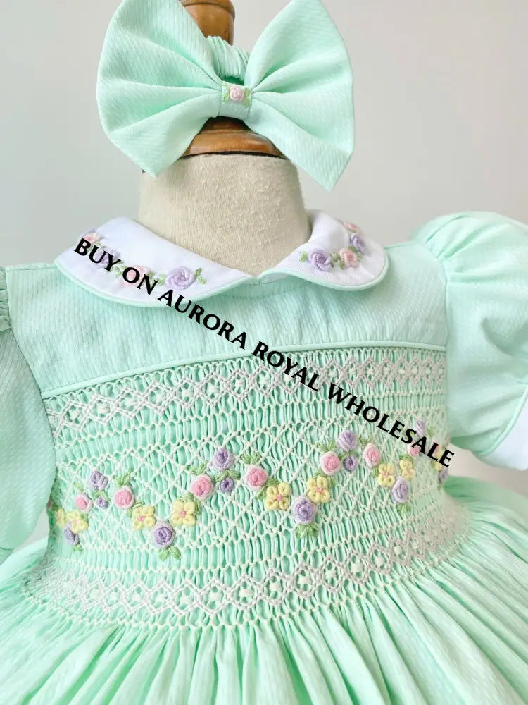 PRE-ORDER & GET NEXT WEEK‼️NEW PACK OF 5 SIZES 🤩VIOLA MINT👗FRONT & BACK HAND SMOCKED🧵🪡DRESS,PANTIES & HAIR