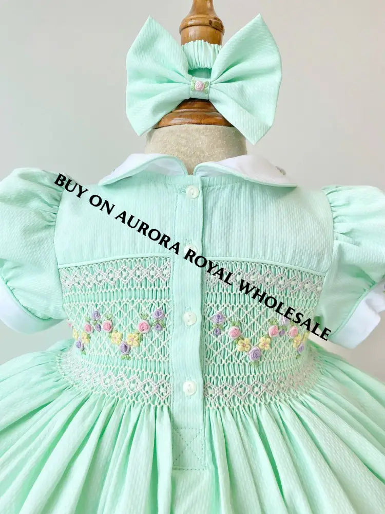 PRE-ORDER & GET NEXT WEEK‼️NEW PACK OF 5 SIZES 🤩VIOLA MINT👗FRONT & BACK HAND SMOCKED🧵🪡DRESS,PANTIES & HAIR