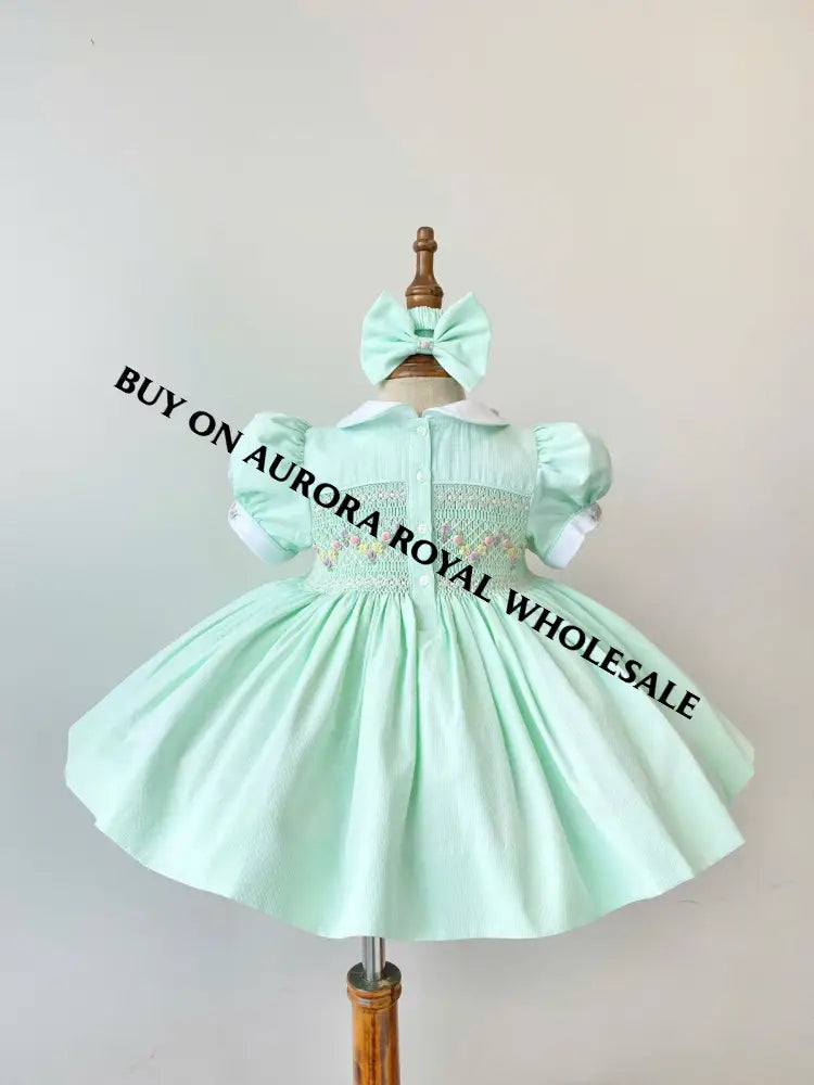PRE-ORDER & GET NEXT WEEK‼️NEW PACK OF 5 SIZES 🤩VIOLA MINT👗FRONT & BACK HAND SMOCKED🧵🪡DRESS,PANTIES & HAIR