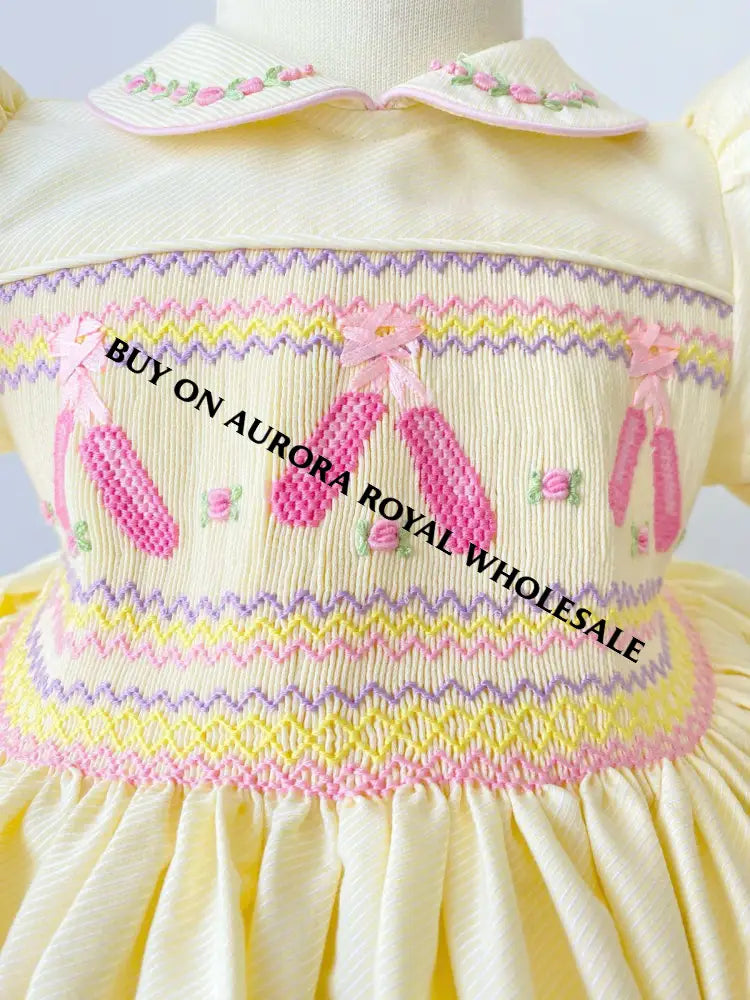 PRE-ORDER & GET NEXT WEEK‼️PACK OF 5 SIZES ANNA LEMON🍋HAND-SMOCKED🧵🪡👑 DRESS & ACCESSORIES🎀🩰 BABY/TODDLER DRESS