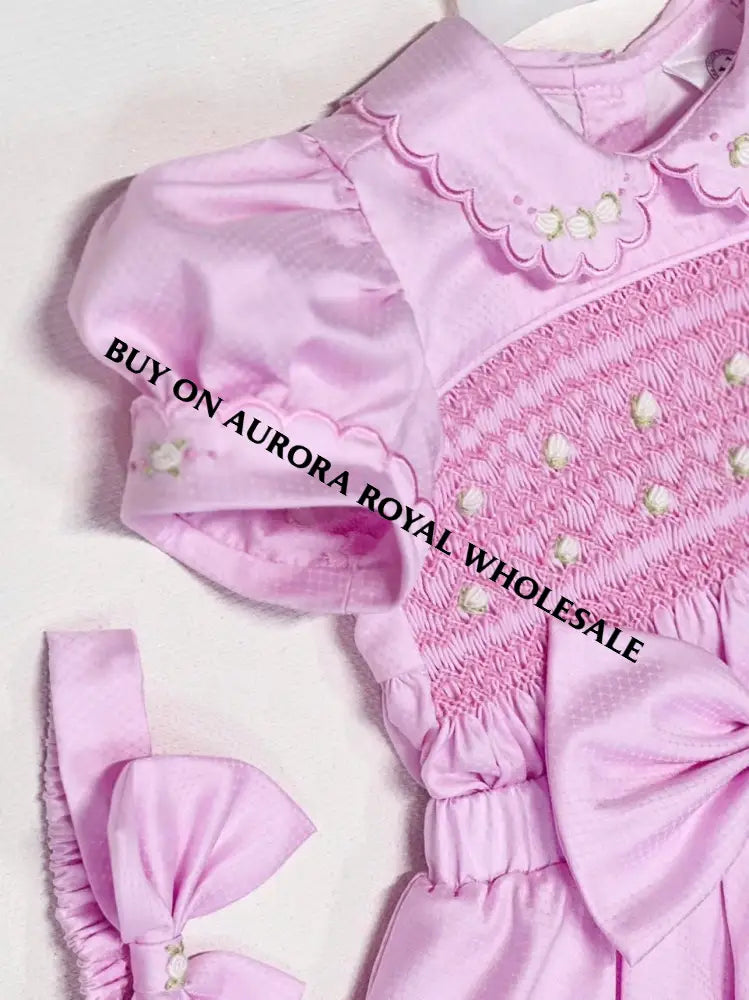 PRE-ORDER&GET NEXT WEEK‼️PACK OF 5 SIZES LOLA PINK🩷HAND-SMOCKED🧵🪡BABY SKIRT SET HEADBAND OR BOWS🎀🎀 BABY OUTFIT